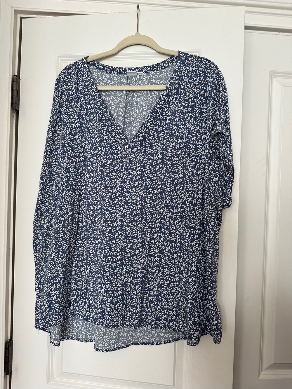 GAP Cornflower Blue V-Neck Floral Blouse